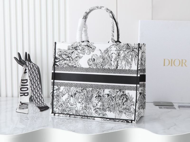 Christian Dior Shopping Bags